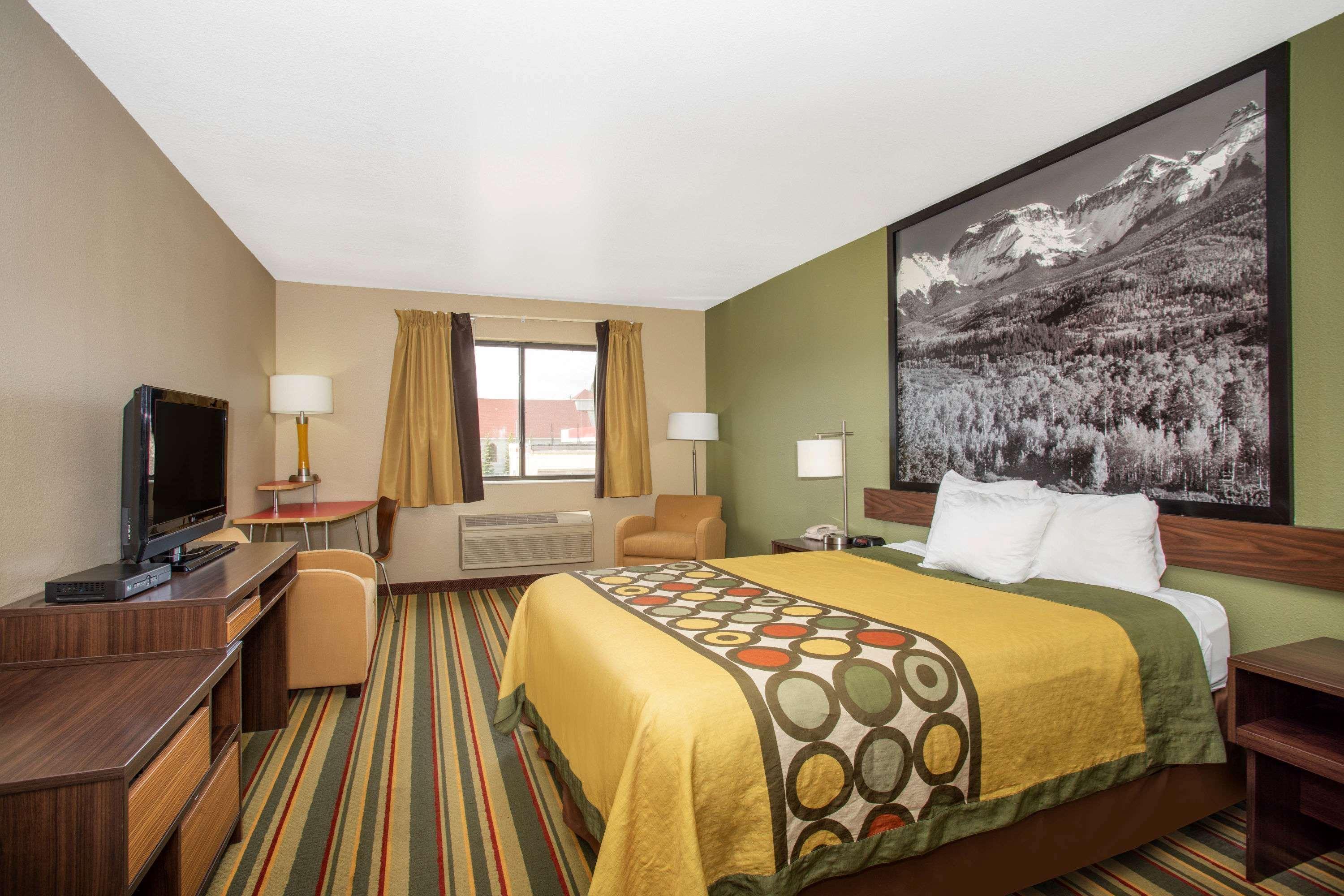 Super 8 By Wyndham Hotel Kremmling