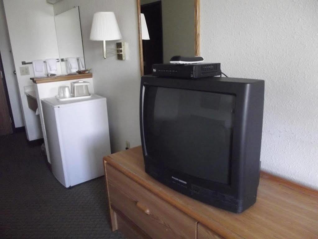 Hotel Super 8 By Wyndham 3*